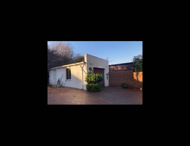 5 BEDROOM HOUSE FOR SALE IN KENSINGTON